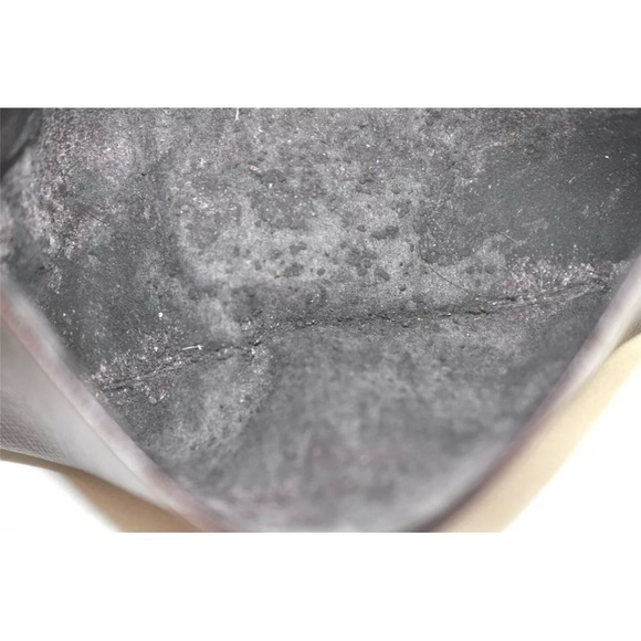 Louis Vuitton Taiga Baikal Clutch Bag Brown LV Low-key Luxery Unisex Wristlet - Picture 13 of 16